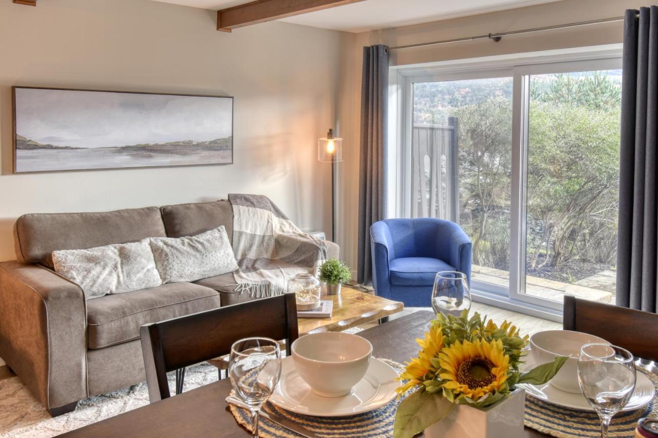 Elegant Apartment - View On Lake Tremblant & Mountain มงต์-ทร็องบล็องต์ ภายนอก รูปภาพ